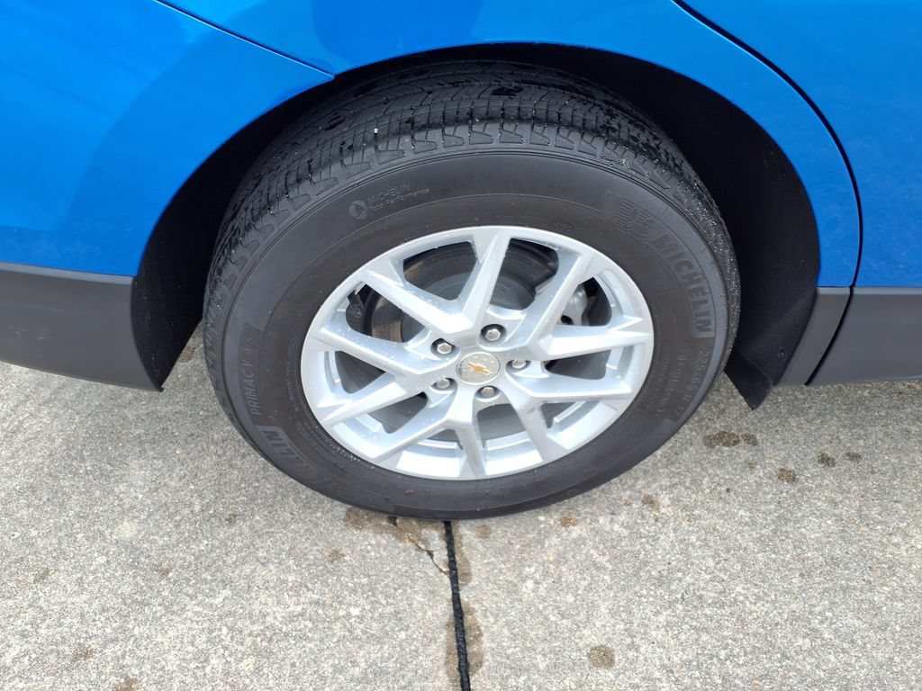 Used 2024 Chevrolet Equinox LT FWD image 7