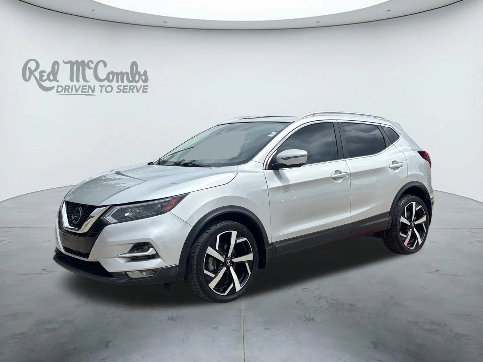 Used 2021 Nissan Rogue Sport SL w/ Premium Package image 1