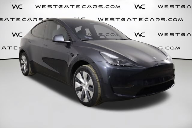 Used 2024 Tesla Model Y Long Range RWD image 41