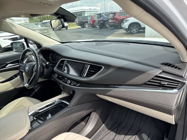 Certified 2022 Buick Enclave Essence w/ Experience Buick Package FWD image 18