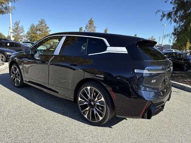 New 2026 BMW iX xDrive45 w/ M Sport Package image 5