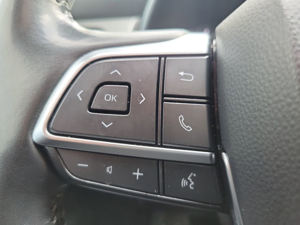 Used 2021 Toyota Highlander Platinum image 26