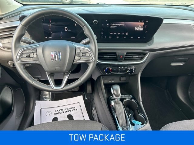 Certified 2024 Buick Encore GX Preferred FWD image 2