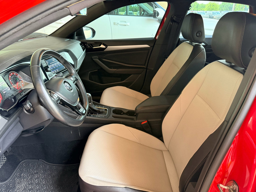 Used 2019 Volkswagen Jetta R-Line FWD image 10