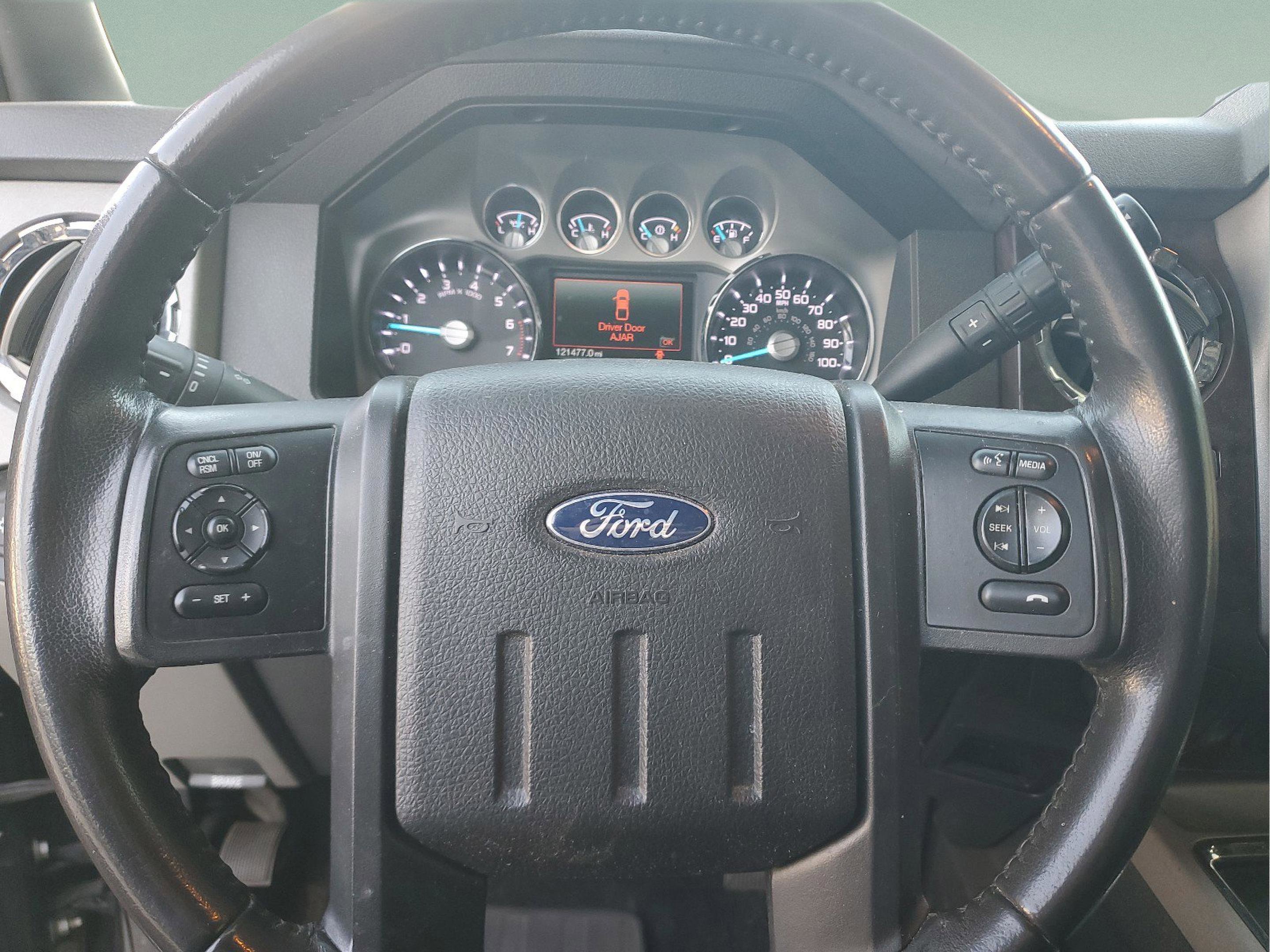 Used 2016 Ford F250 Lariat w/ Lariat Ultimate Package AWD/4WD image 16