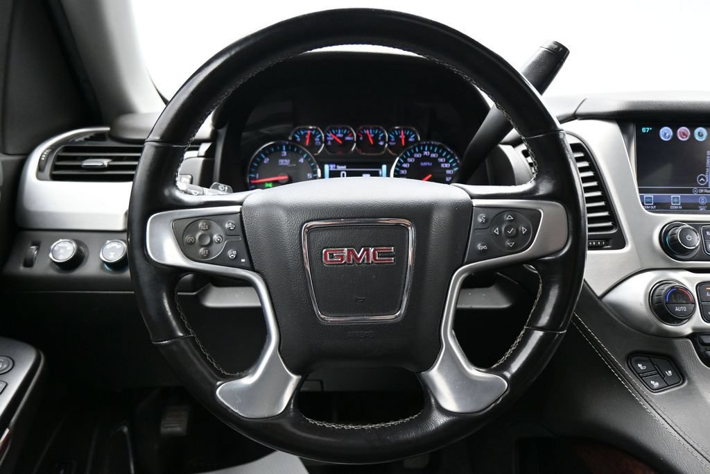 Used 2020 GMC Yukon XL SLT w/ Open Road Package AWD/4WD image 16