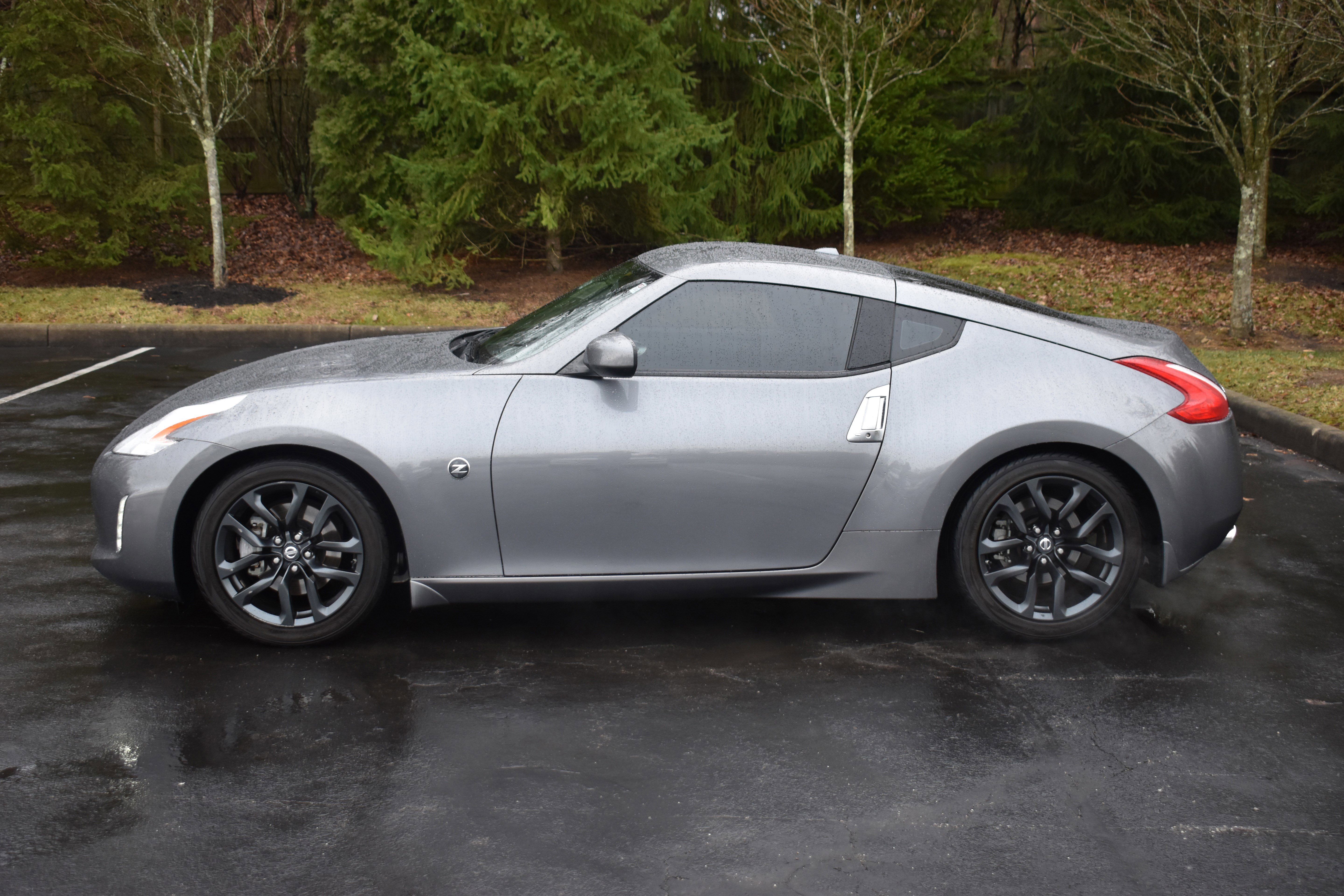 Used 2016 Nissan 370Z Touring image 28