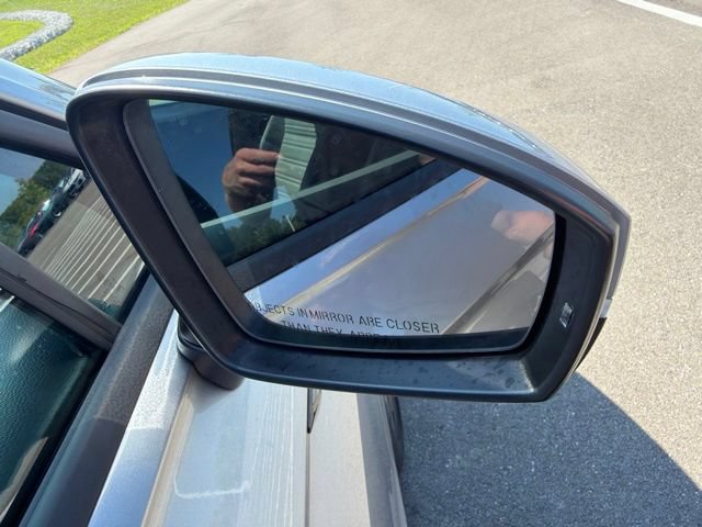 Used 2022 Volkswagen Tiguan S FWD image 6