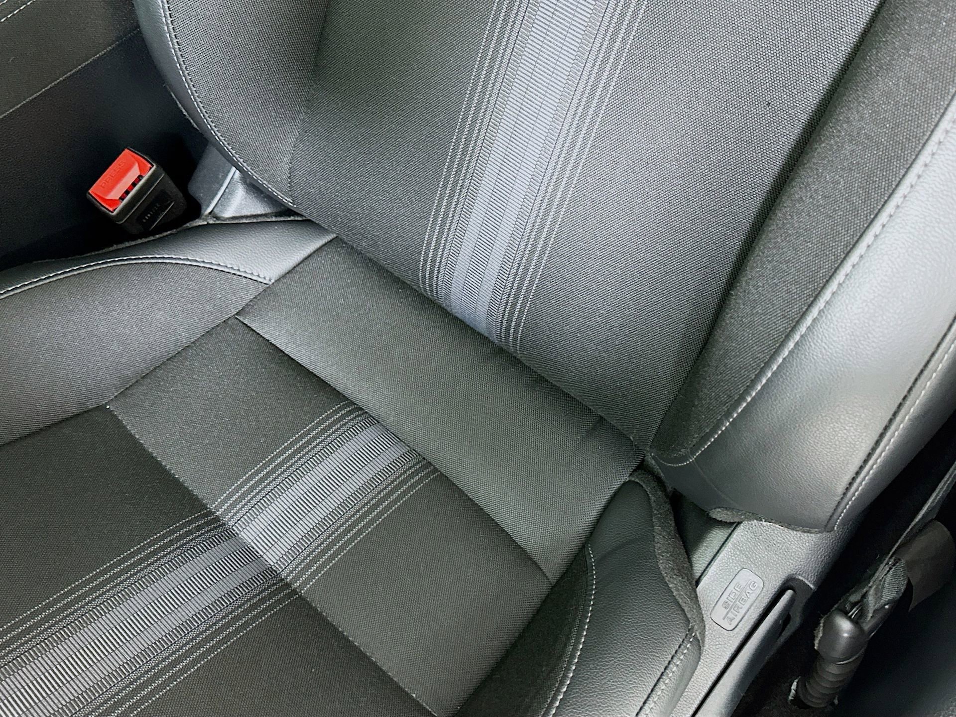 Used 2025 Honda Civic Sport image 20