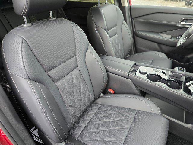 New 2026 Nissan Rogue Platinum w/ Platinum Premium Package image 12