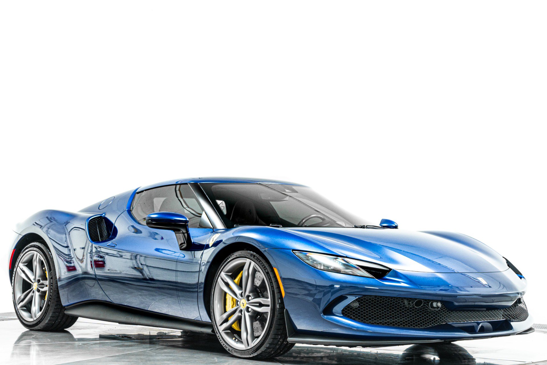 Used 2024 Ferrari 296 GTB RWD image 34