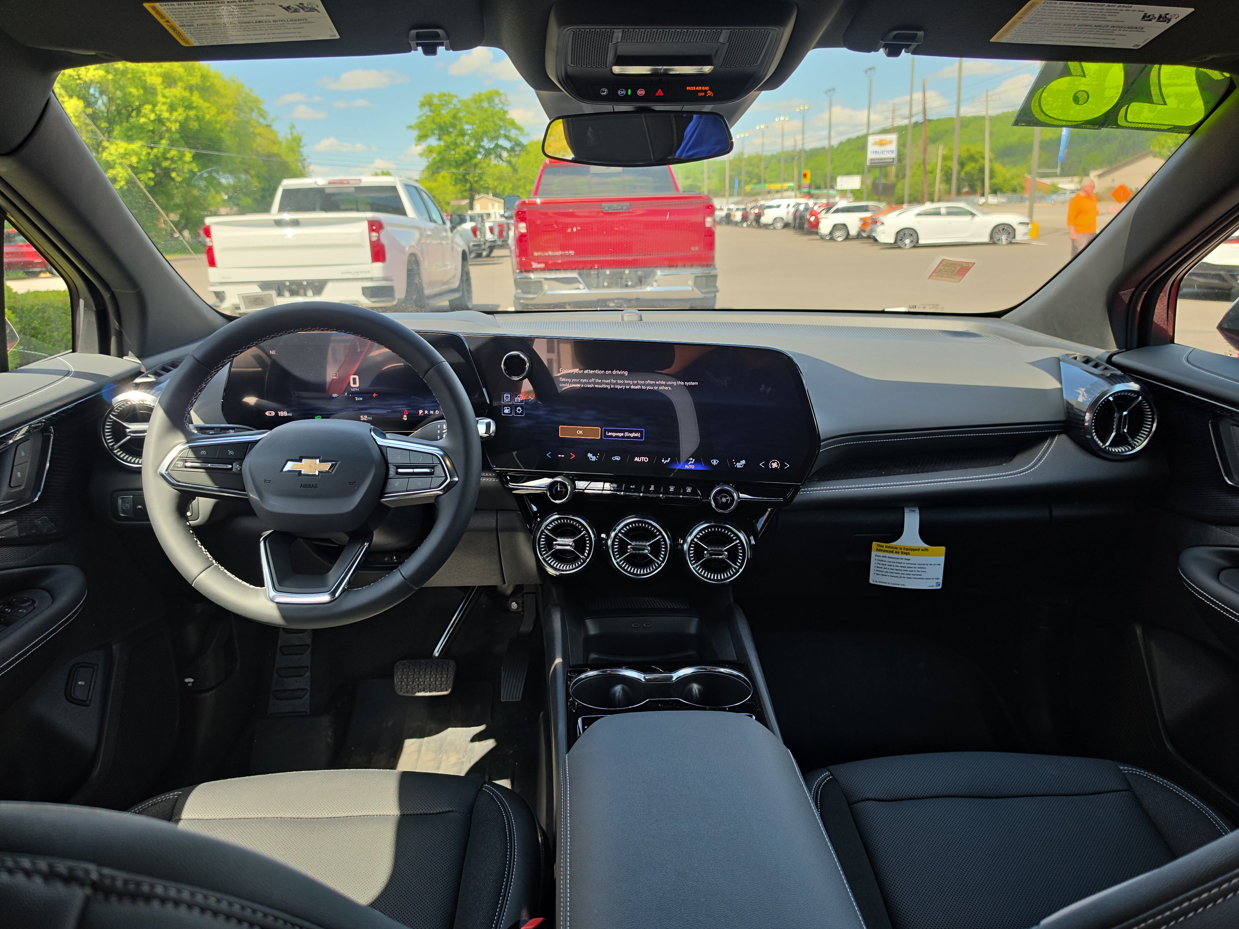 New 2025 Chevrolet Blazer EV LT AWD/4WD image 16