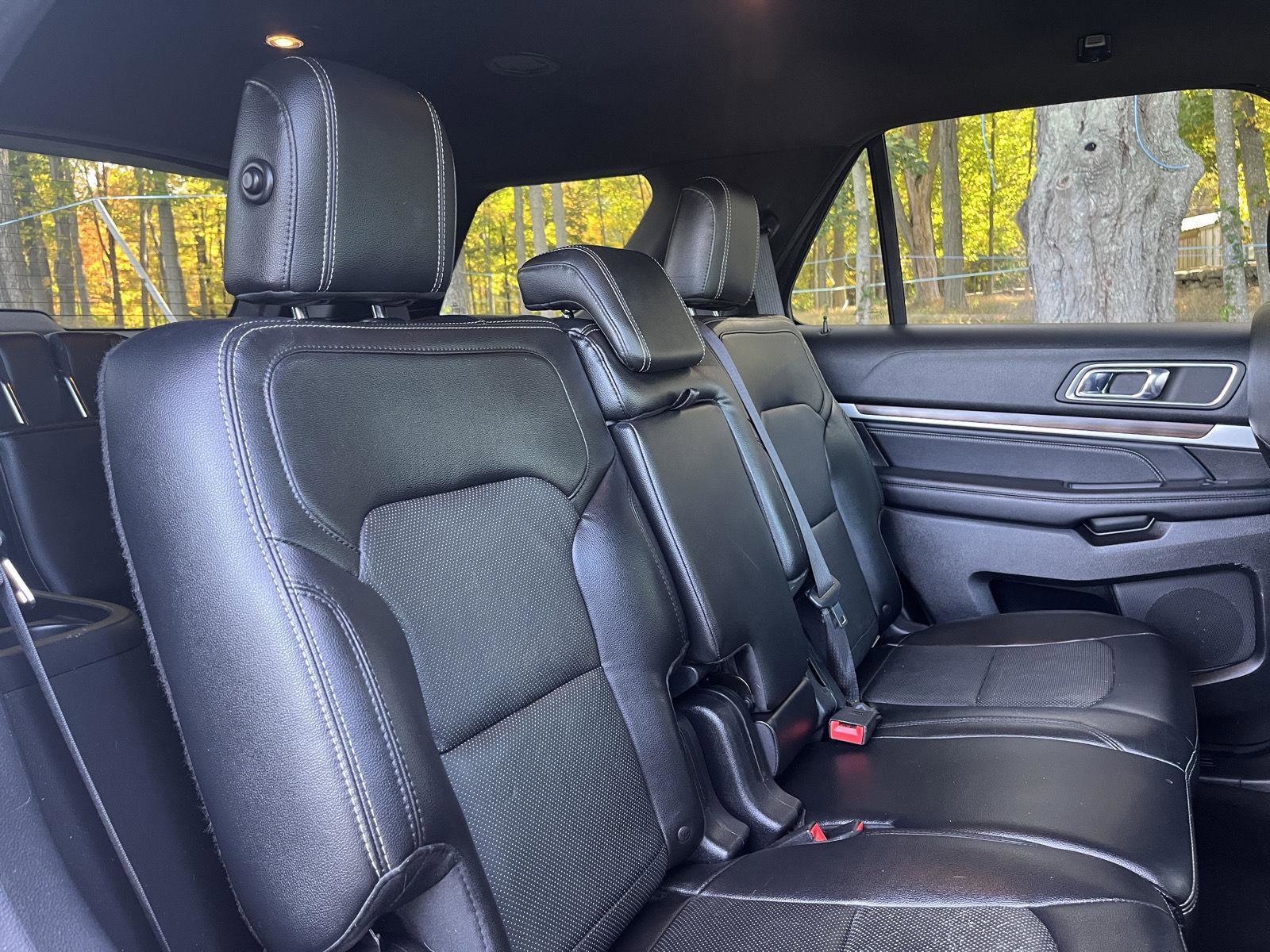 Used 2016 Ford Explorer Limited image 37