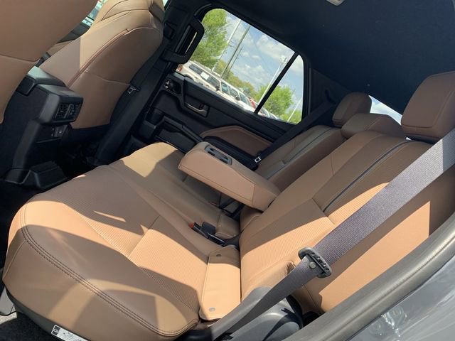 Used 2025 Toyota 4Runner Limited image 10