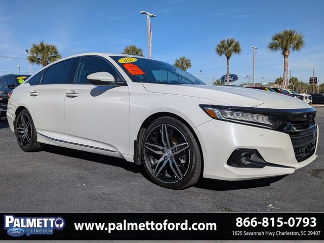 Used 2021 Honda Accord Touring image 2