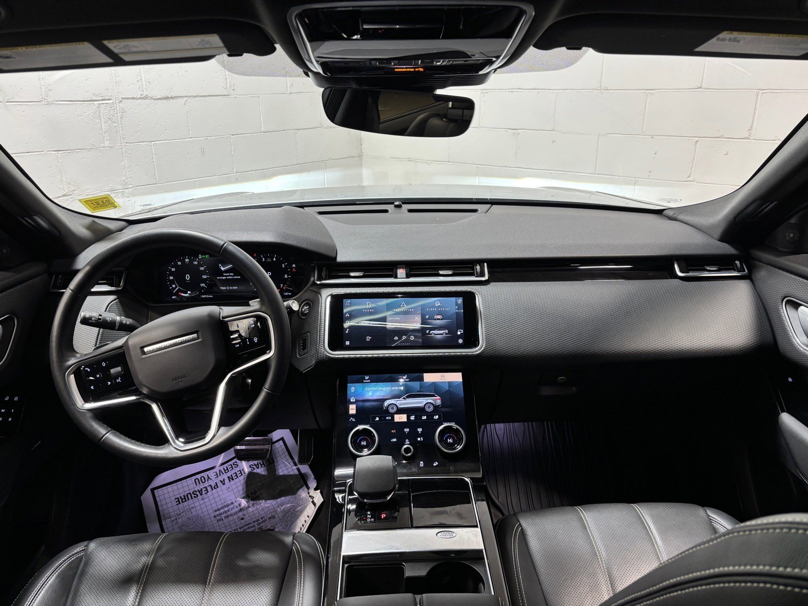 Used 2023 Land Rover Range Rover Velar R-Dynamic S AWD/4WD image 36