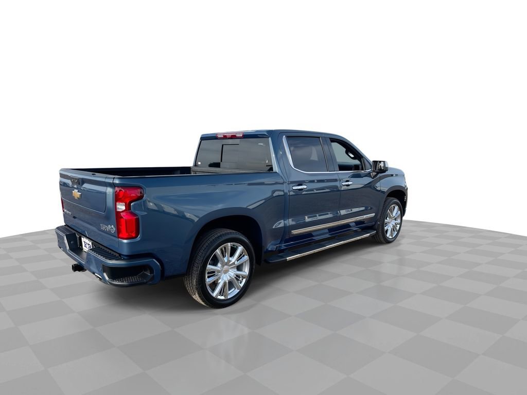 Used 2024 Chevrolet Silverado 1500 High Country w/ High Country Premium Package image 8