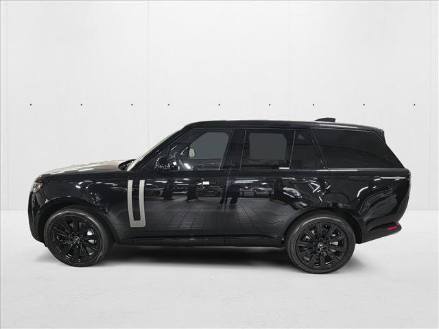 New 2025 Land Rover Range Rover SE image 8
