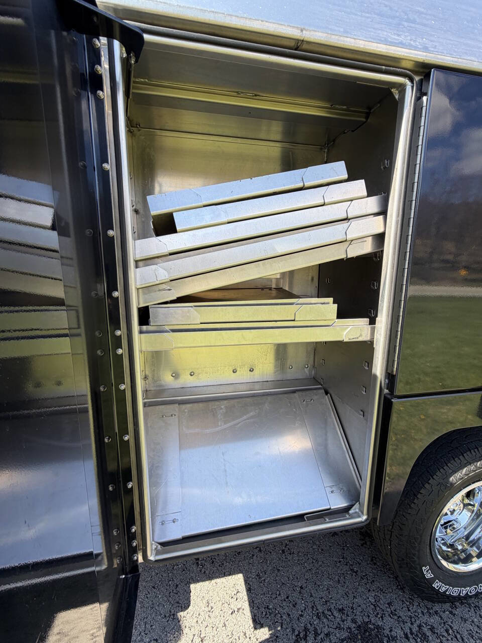 Used 2021 RAM 3500 Tradesman image 18