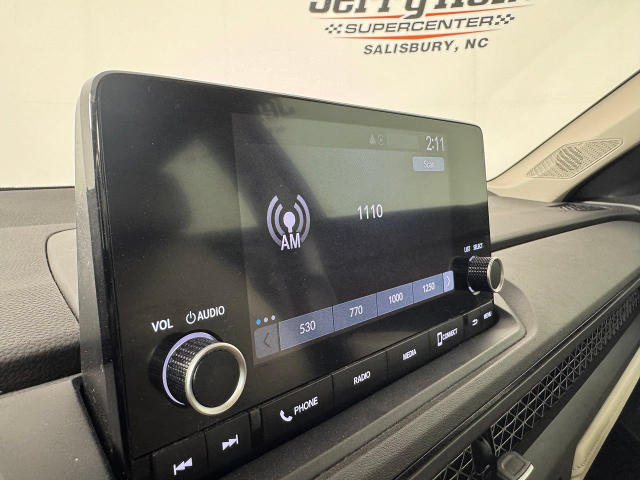 Used 2023 Honda Accord EX image 20