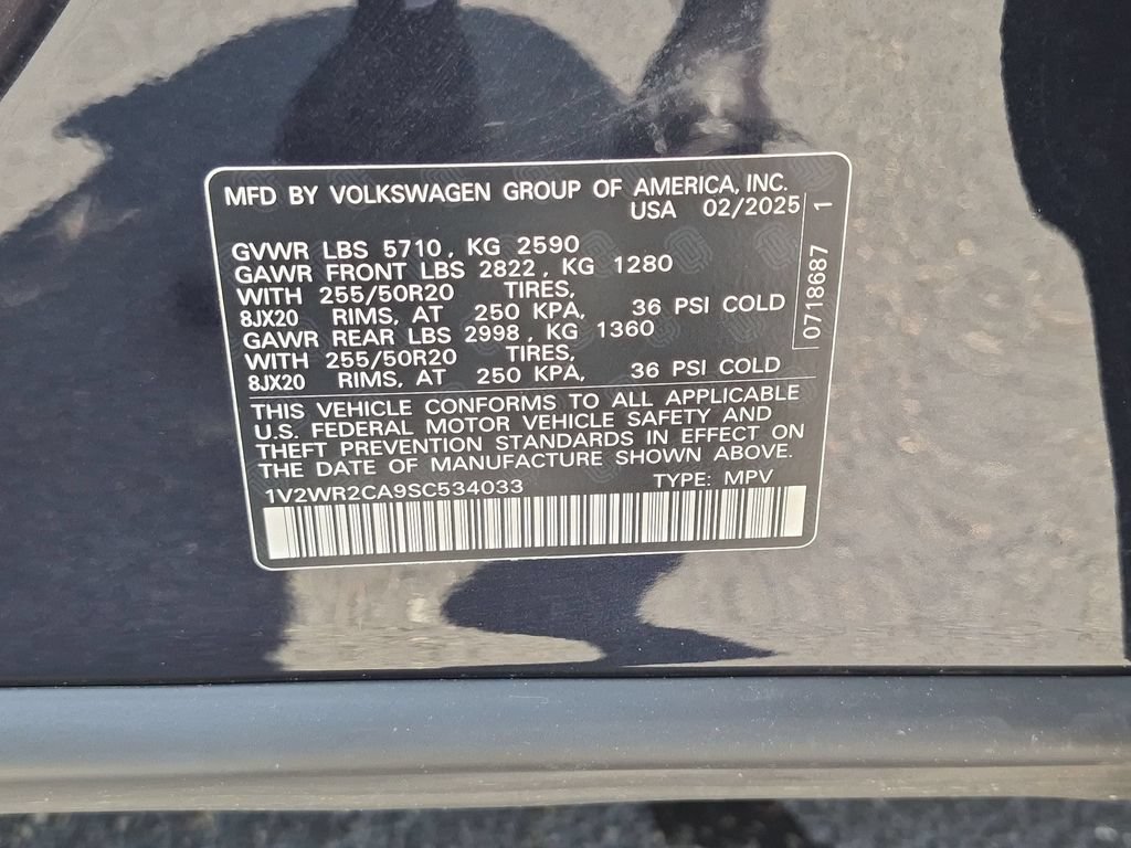 Used 2025 Volkswagen Atlas SE FWD image 36