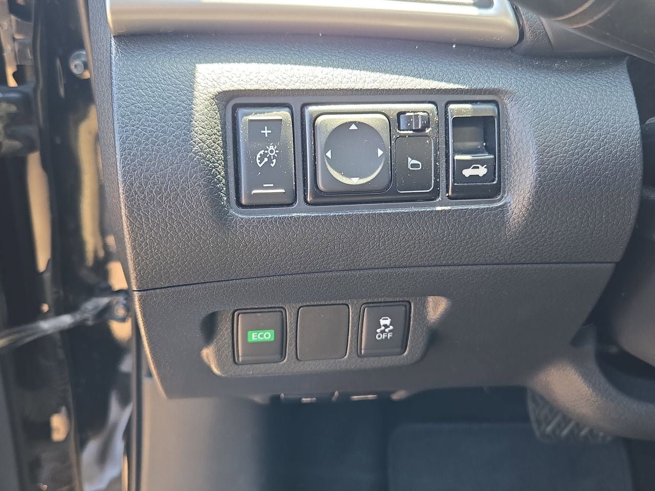 Used 2019 Nissan Sentra SV FWD image 14