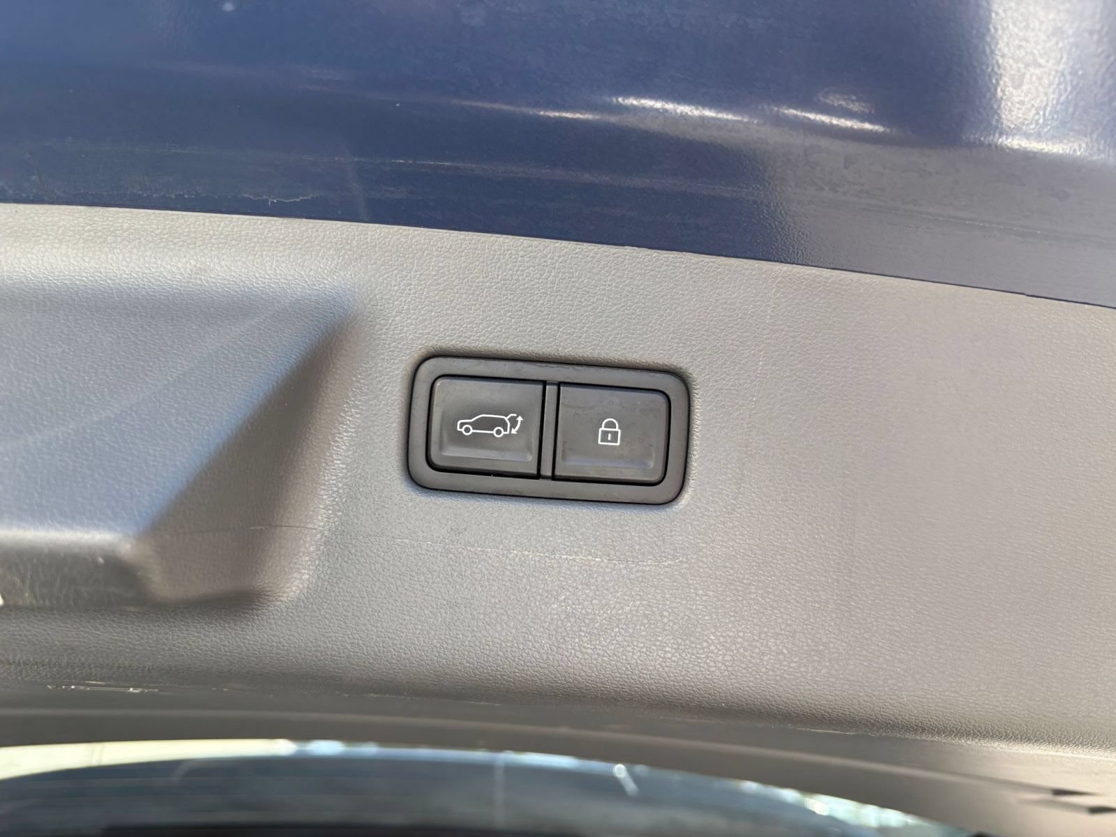 Used 2025 Hyundai Santa Fe SEL FWD image 22