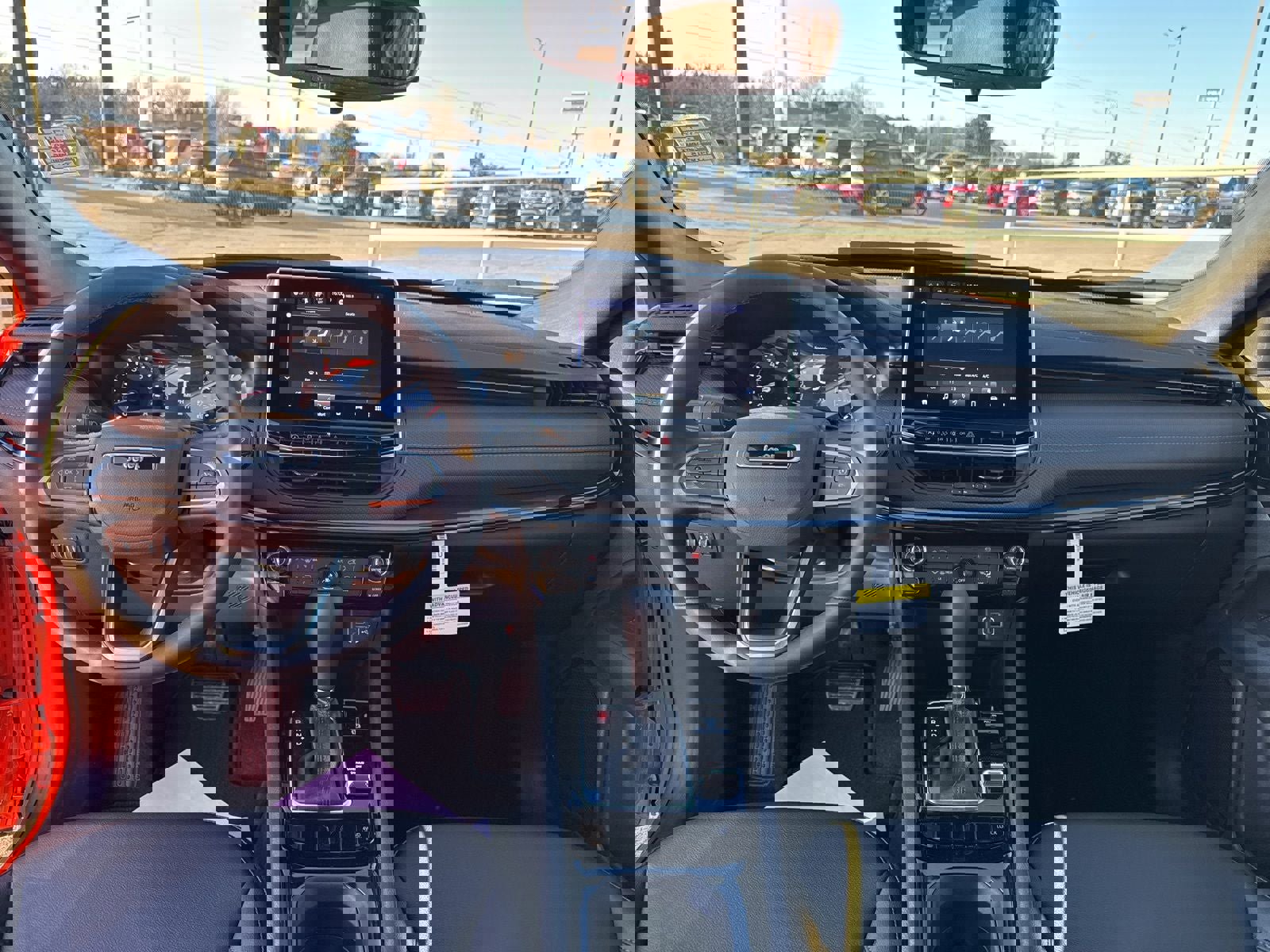 New 2026 Jeep Compass Latitude image 25