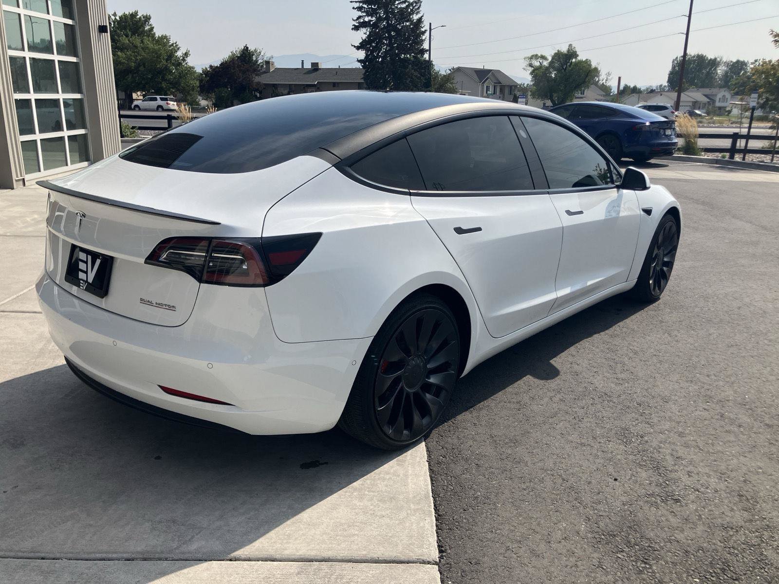 Used 2022 Tesla Model 3 Performance AWD/4WD image 8