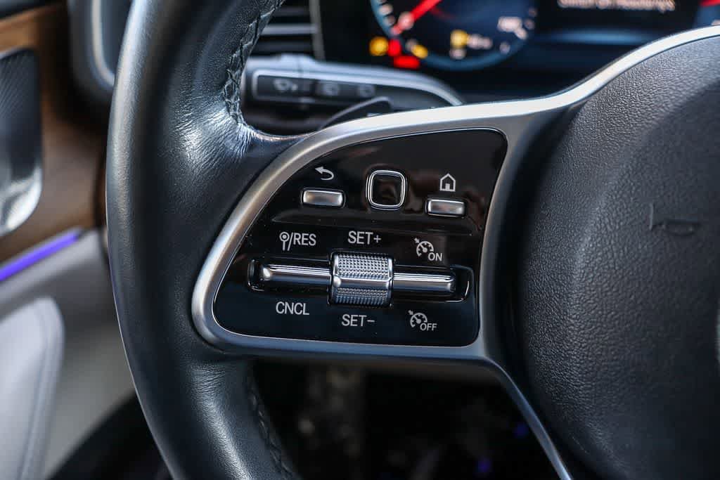Used 2022 Mercedes-Benz GLE 350 4MATIC w/ Premium Package image 27