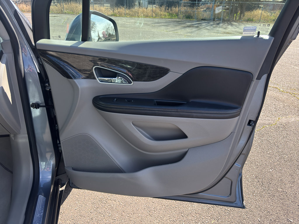 Used 2015 Buick Encore Leather w/ Experience Buick Package image 12