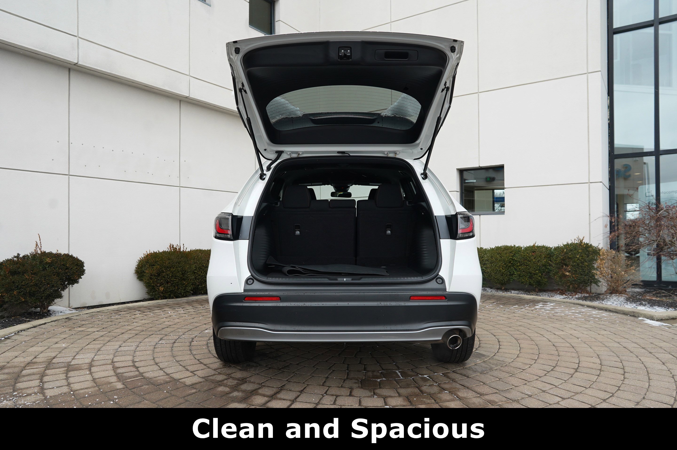 Used 2023 Honda HR-V Sport image 14