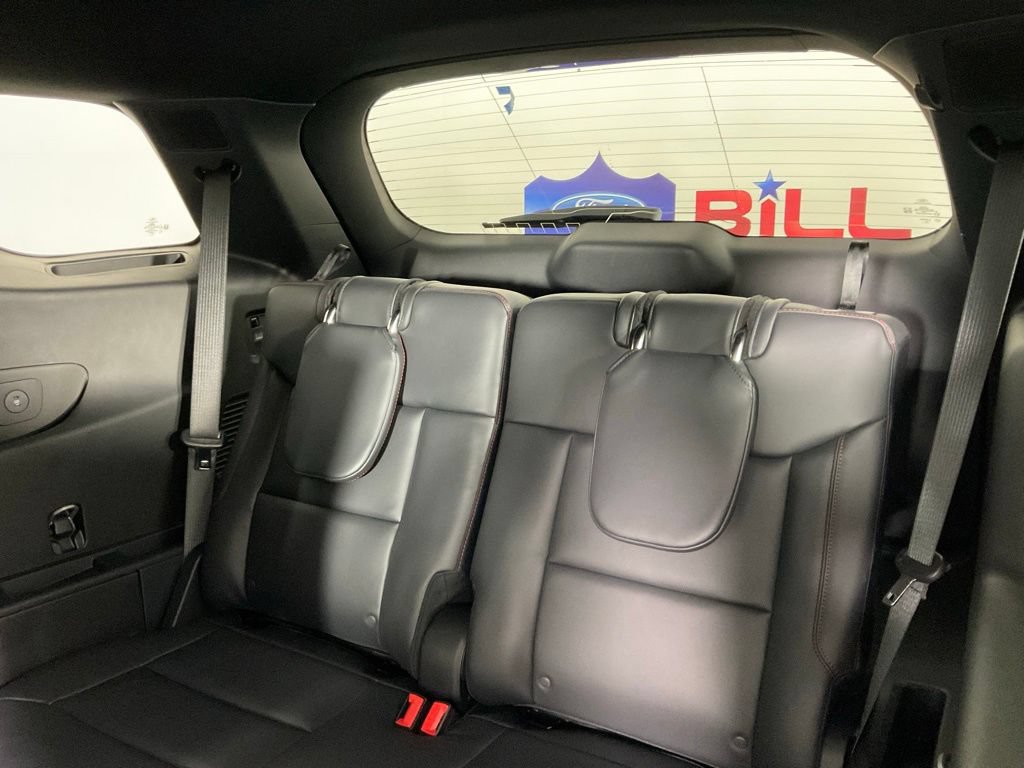 New 2026 Ford Explorer ST-Line w/ ST-Line Street Pack RWD image 17