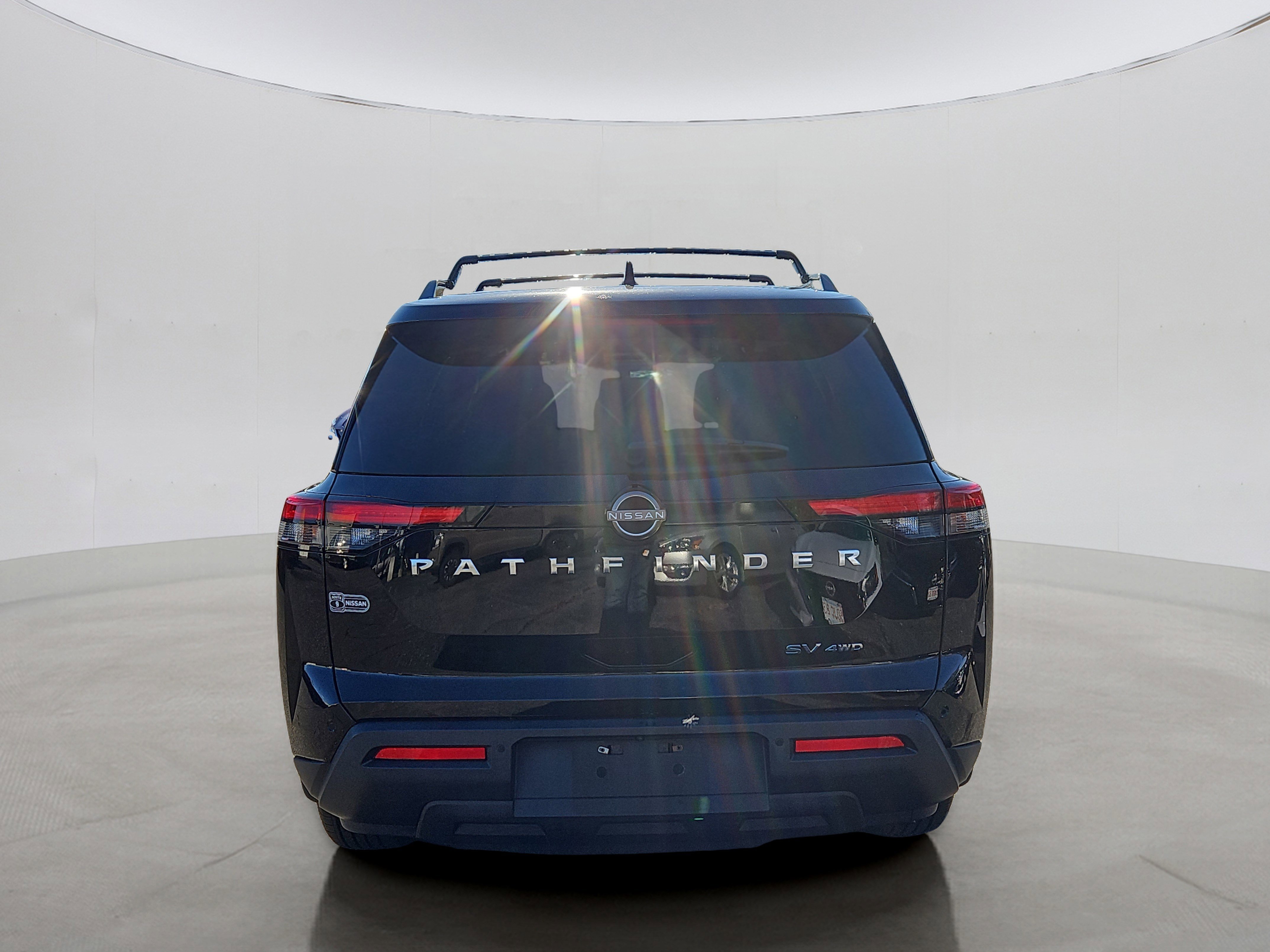 Certified 2022 Nissan Pathfinder SV image 24