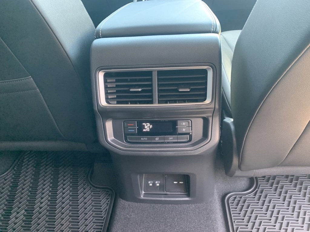 New 2025 Volkswagen Atlas SE image 15
