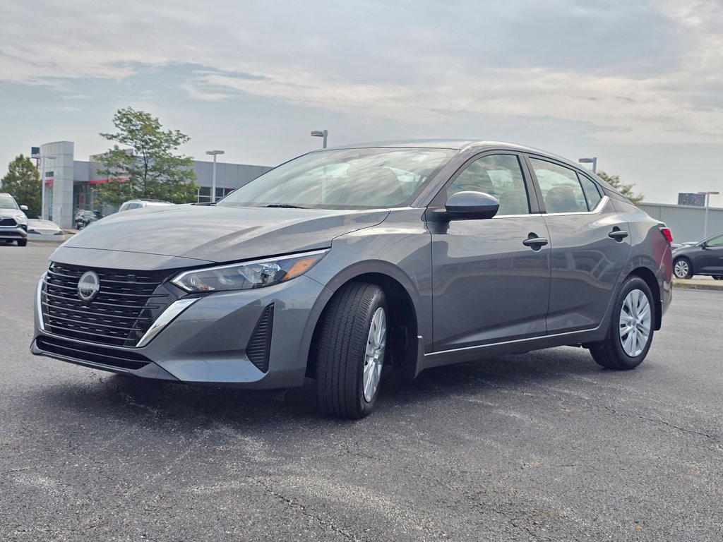 Used 2025 Nissan Sentra S FWD image 9