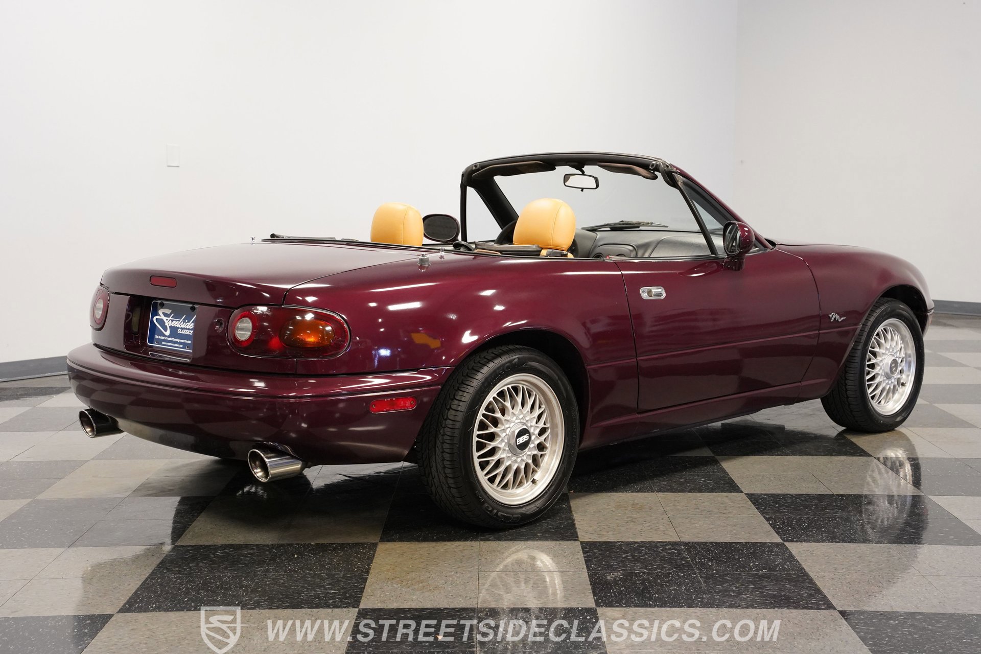 Used 1995 MAZDA MX-5 Miata M-Edition image 12