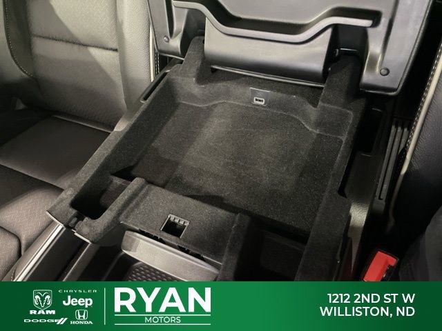 Used 2024 RAM 1500 Laramie image 27