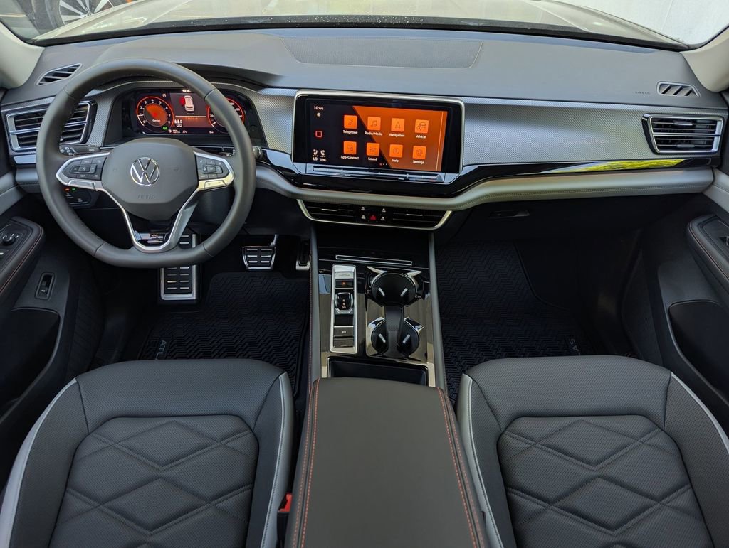 New 2026 Volkswagen Atlas Peak Edition image 16