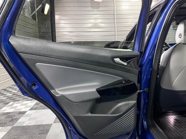 Used 2021 Volkswagen ID.4 Pro S image 31
