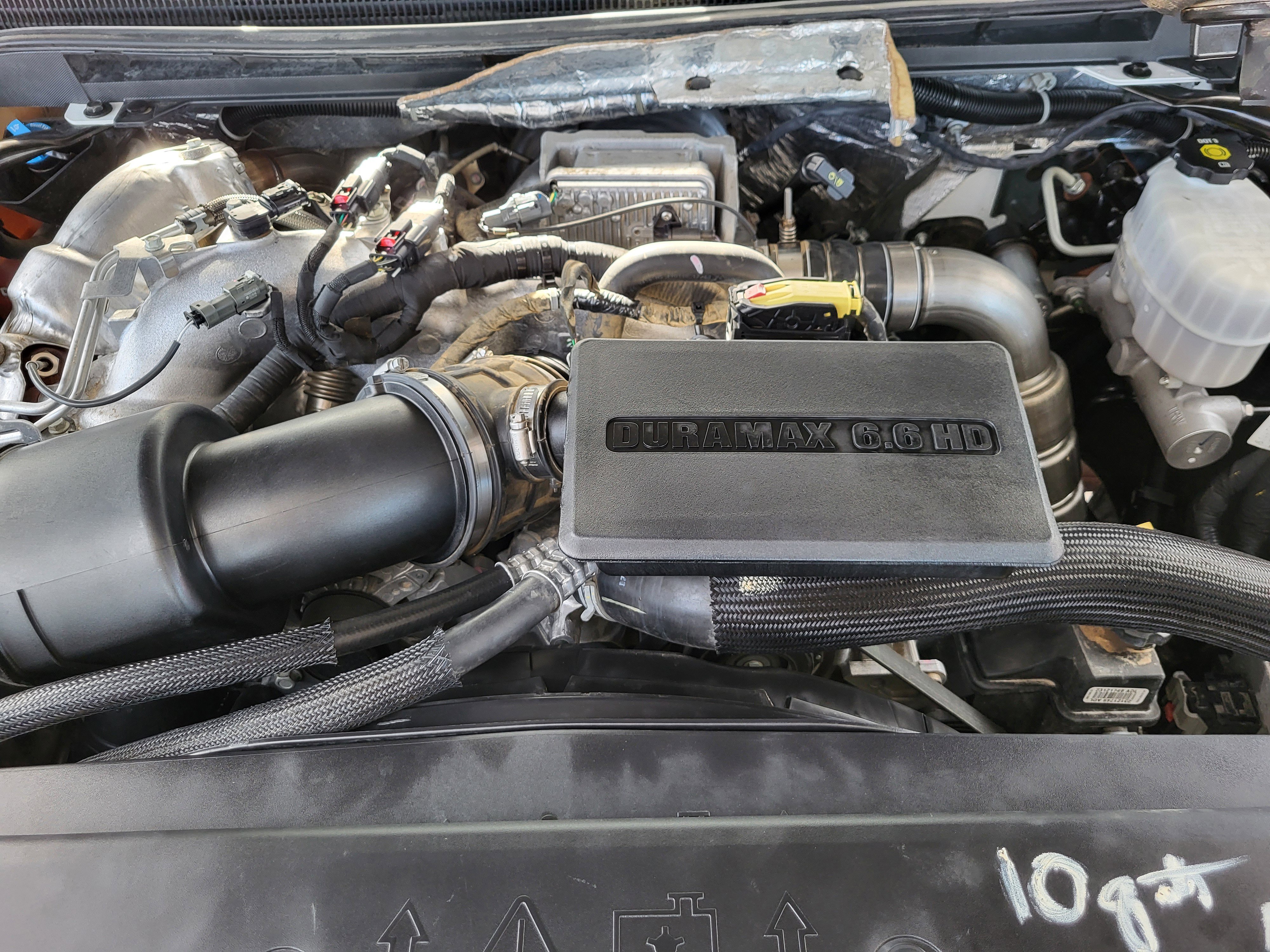 Certified 2019 GMC Sierra 2500 SLT w/ Duramax Plus Package AWD/4WD image 22