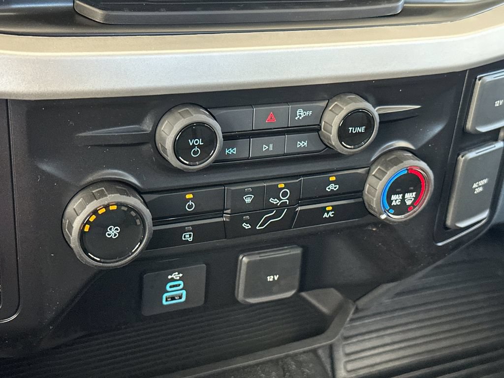 New 2026 Ford F550 4x4 Crew Cab image 20