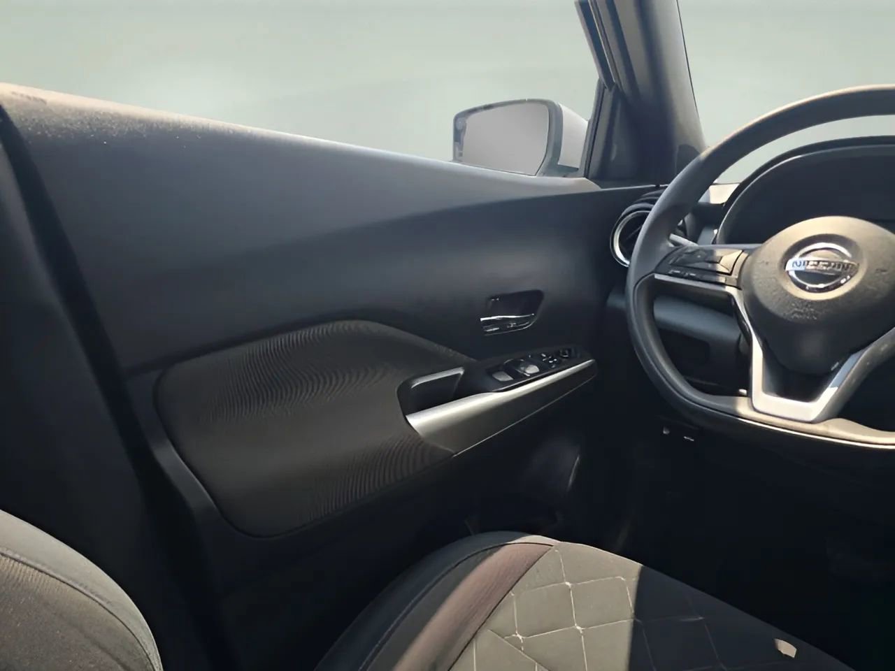 Used 2020 Nissan Kicks SV image 20