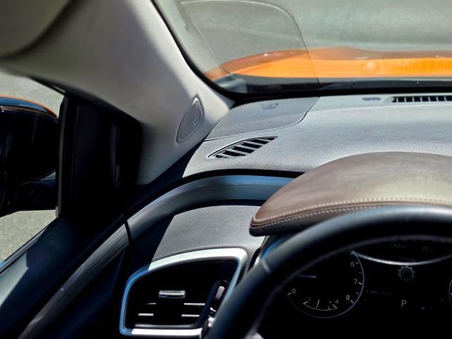 Used 2015 Nissan Murano Platinum w/ Platinum Technology Package AWD/4WD image 15