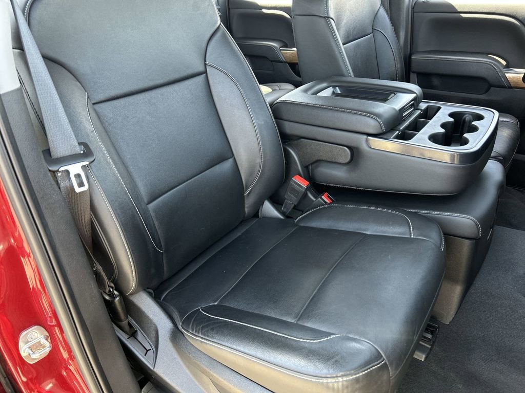Used 2018 Chevrolet Silverado 1500 LTZ w/ Sport Package AWD/4WD image 27