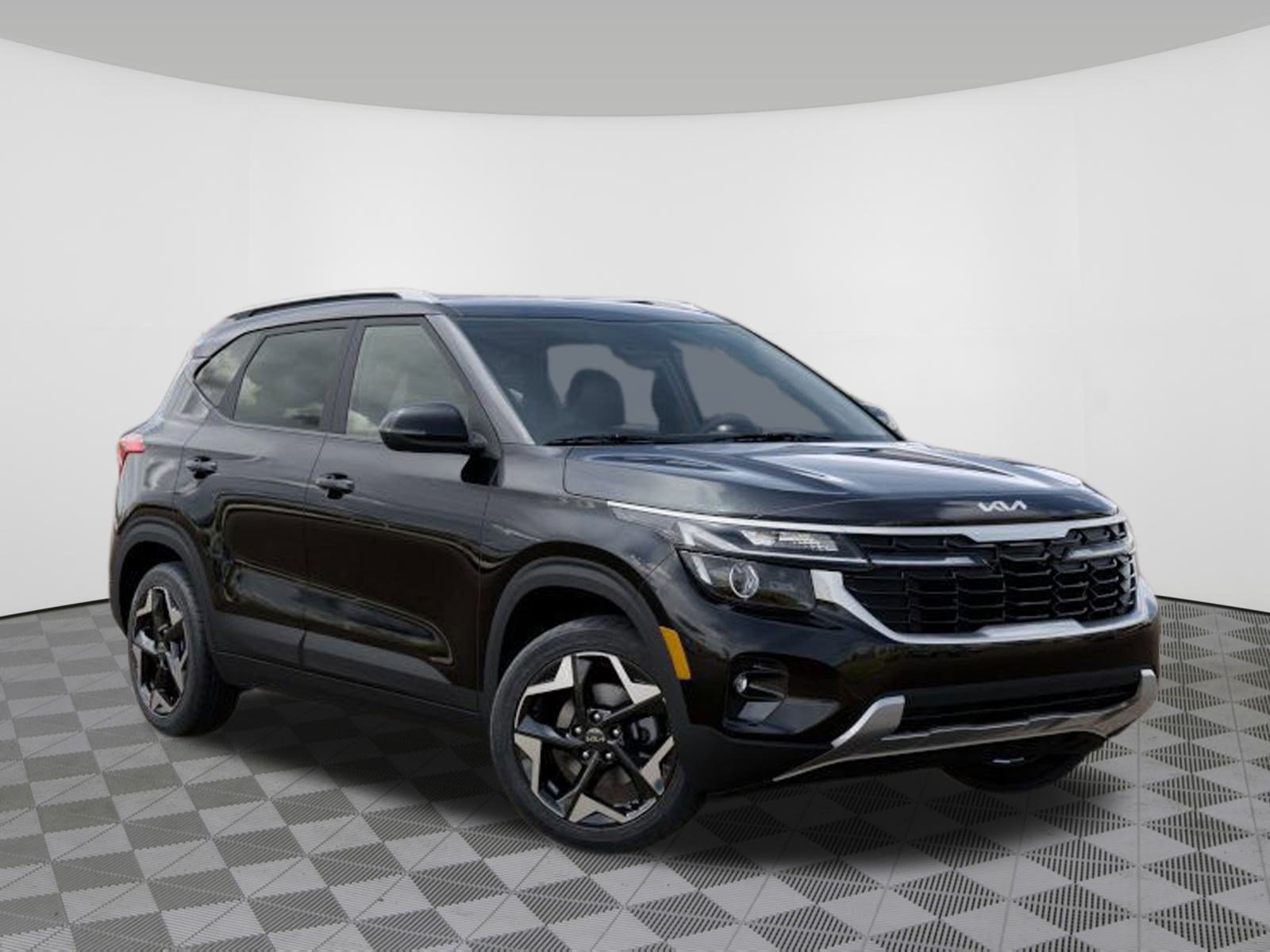 New 2026 Kia Seltos S FWD image 9