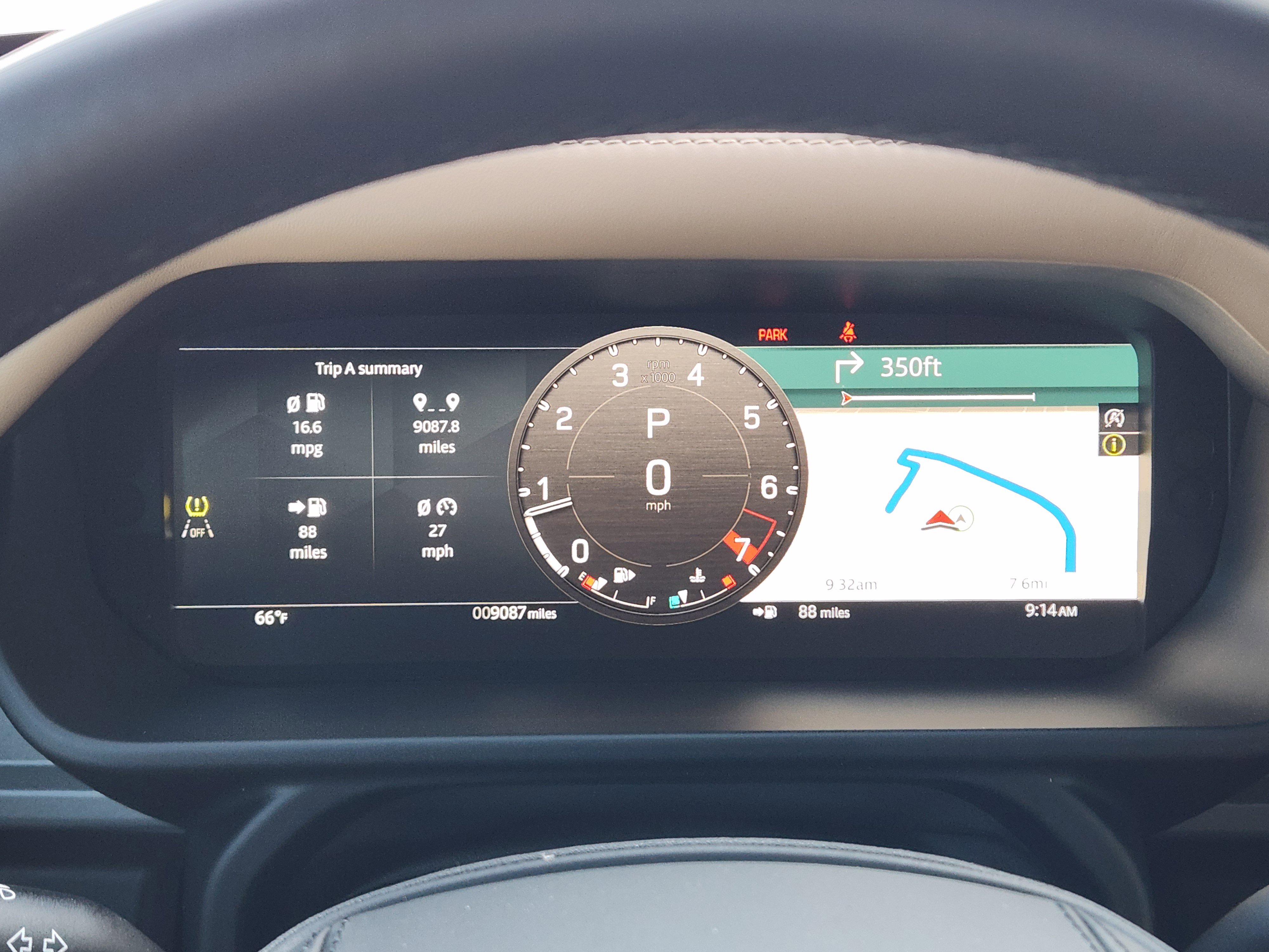 Certified 2025 Land Rover Defender 110 V8 image 17