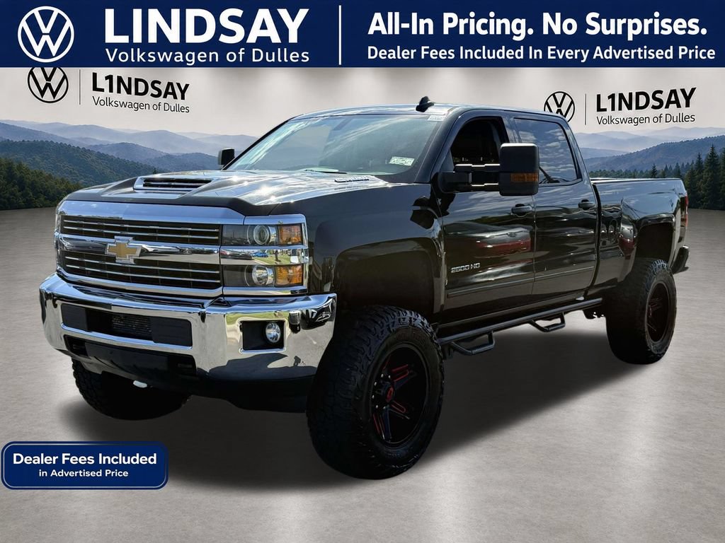 Used 2018 Chevrolet Silverado 2500 LT w/ LT Convenience Package AWD/4WD image 3