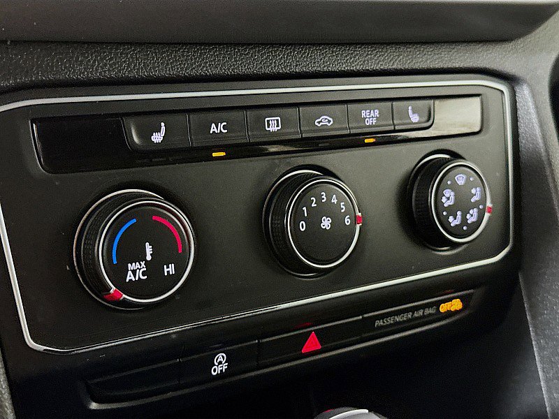 Used 2023 Volkswagen Atlas SE image 16