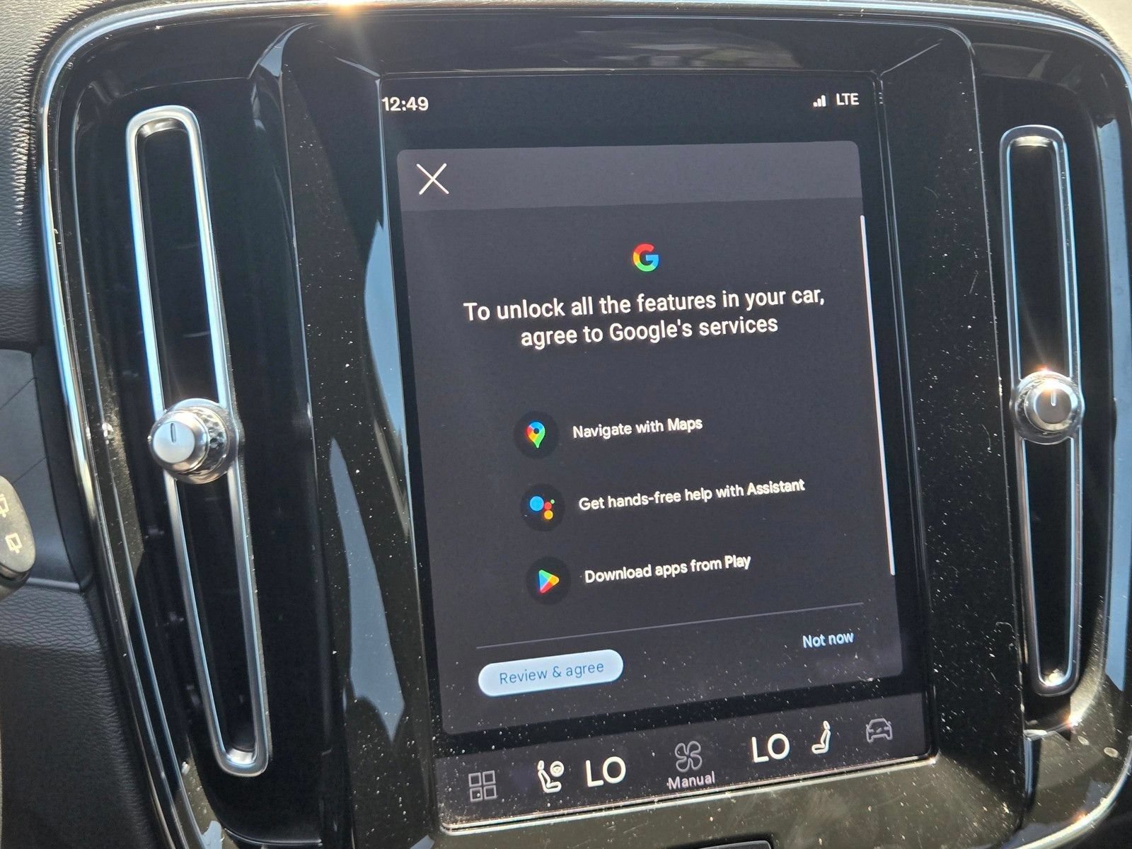 Certified 2023 Volvo XC40 Recharge Ultimate AWD/4WD image 23